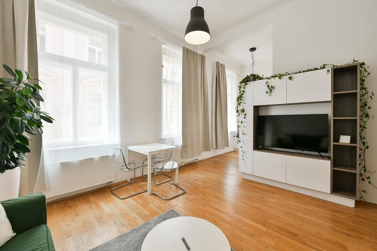 Klimentska 52 Residence Прага Екстериор снимка